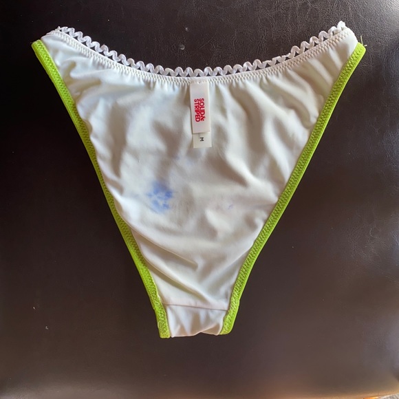 Solid and striped bikini - Picture 2 of 2